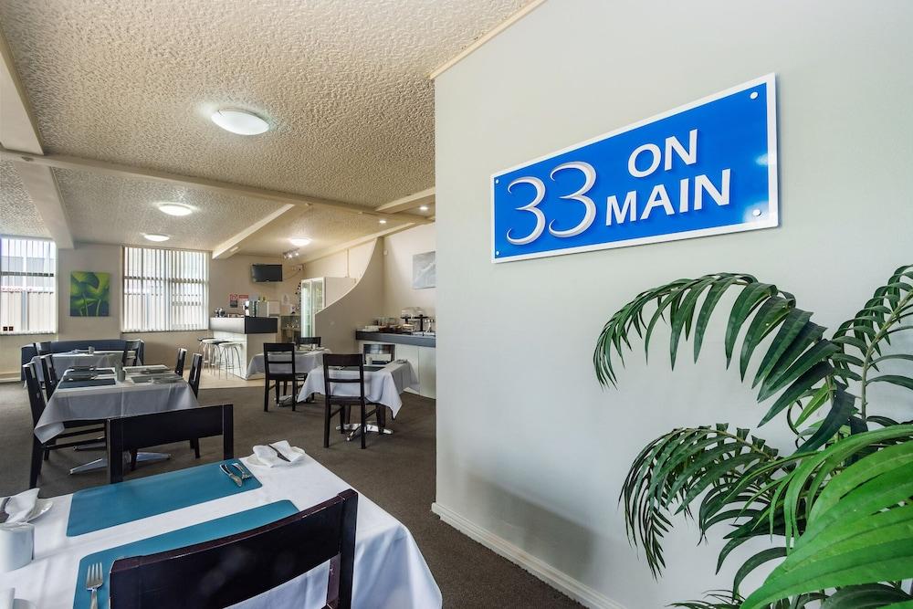 Caravilla Motor Motel 4*