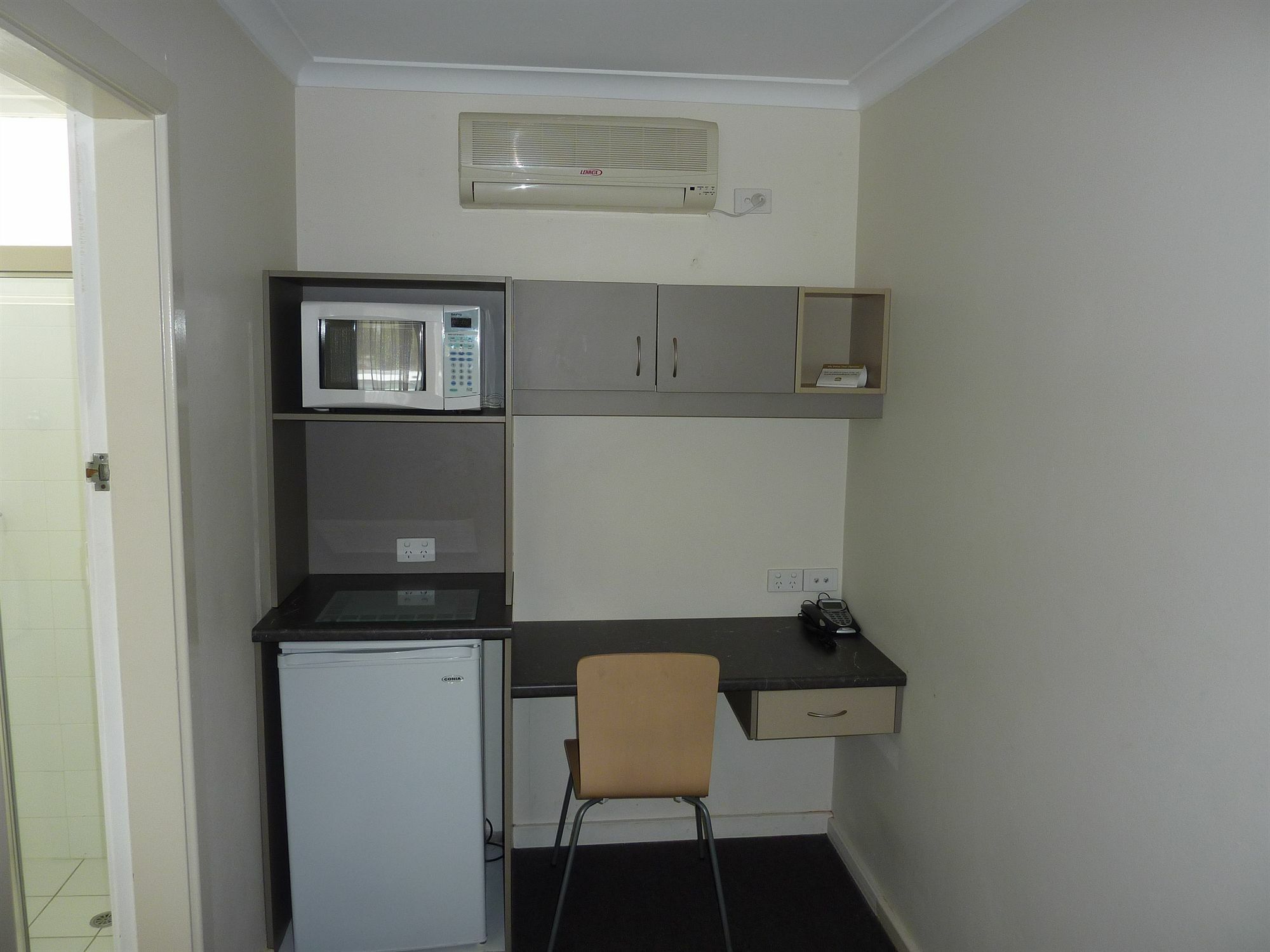Caravilla Motor 4* Taree